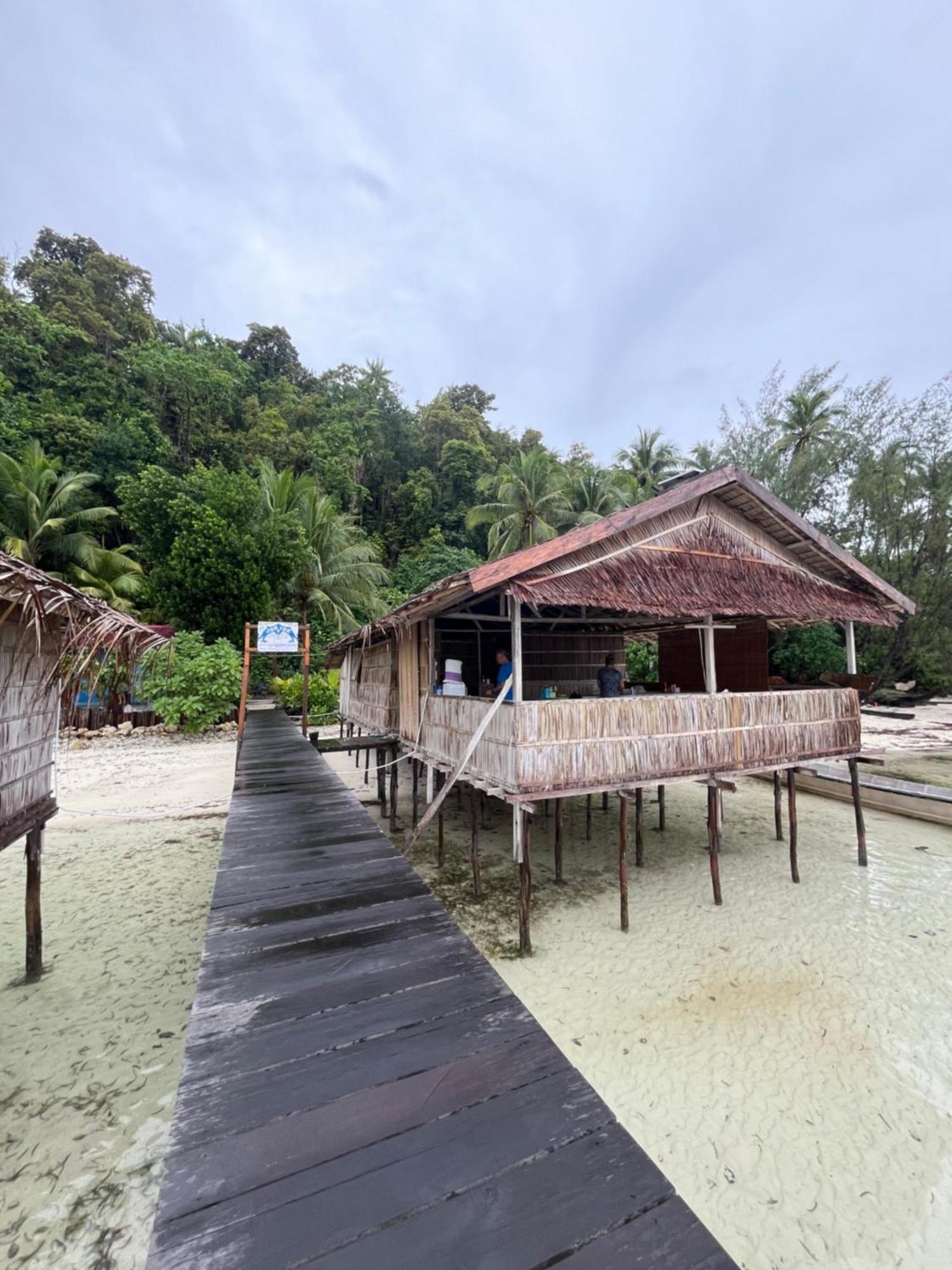 Junior Homestay Kri エクステリア 写真