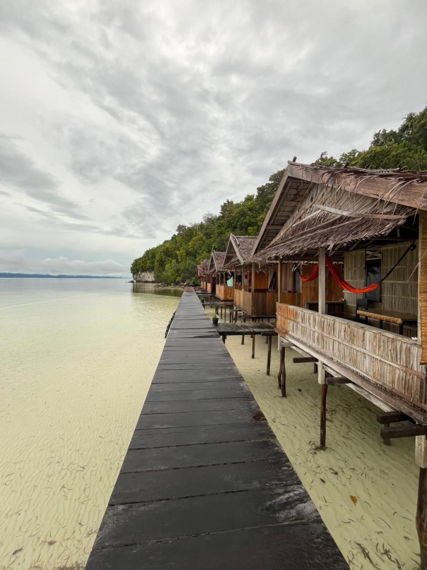 Junior Homestay Kri エクステリア 写真