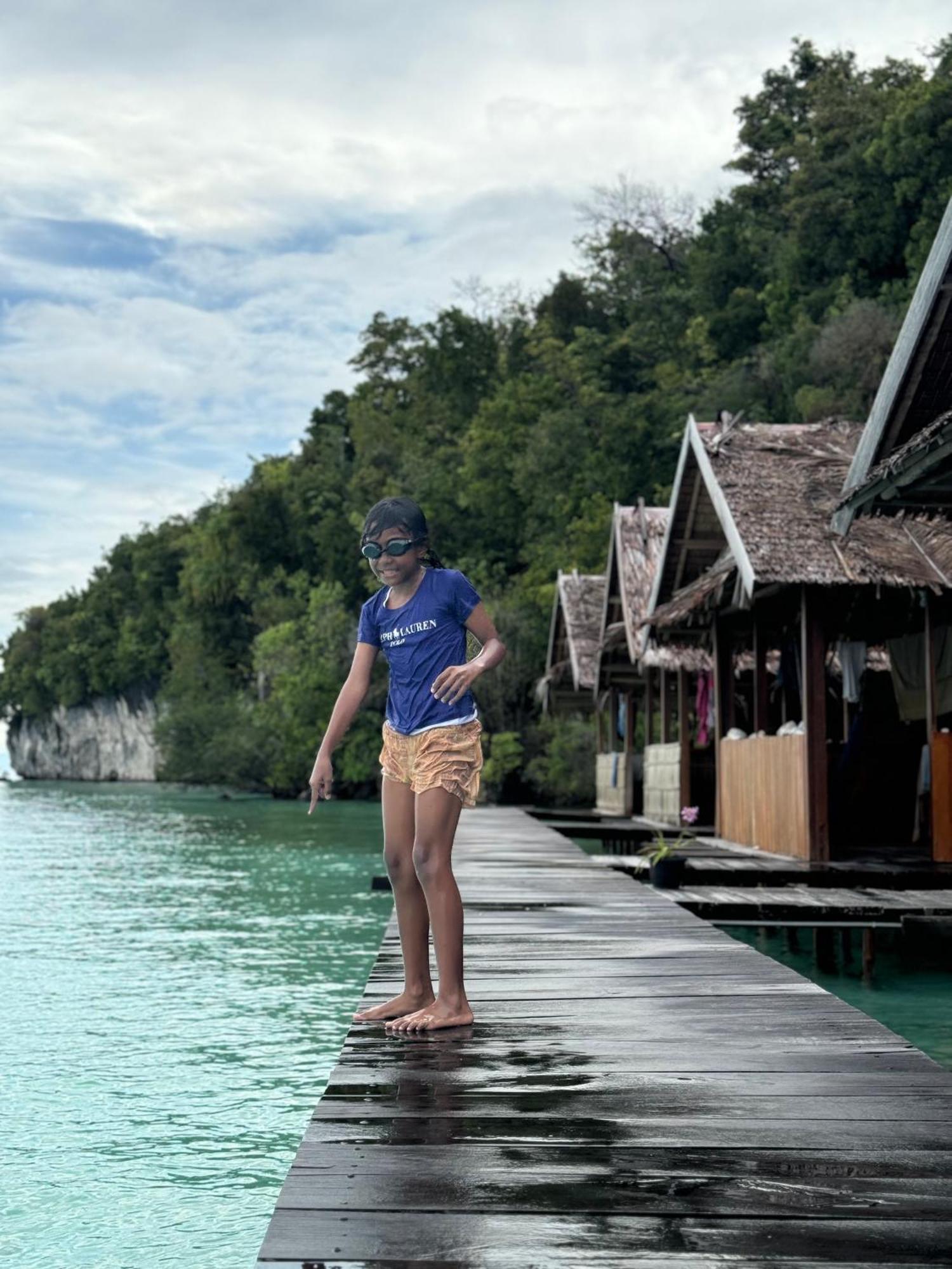 Junior Homestay Kri エクステリア 写真