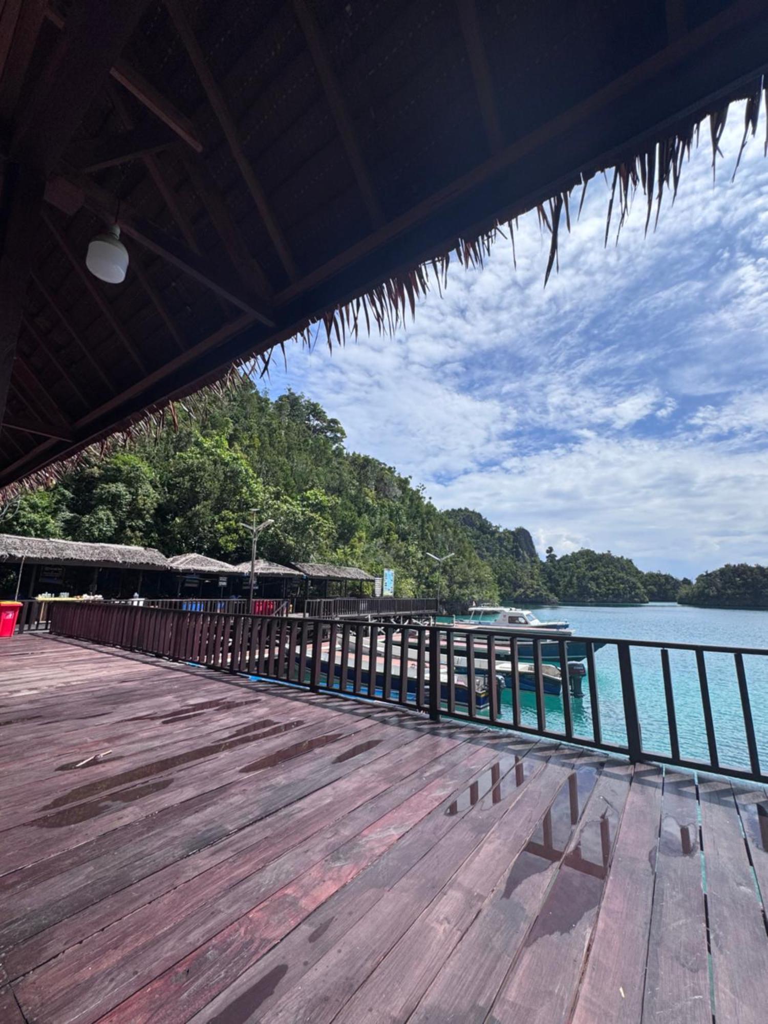 Junior Homestay Kri エクステリア 写真