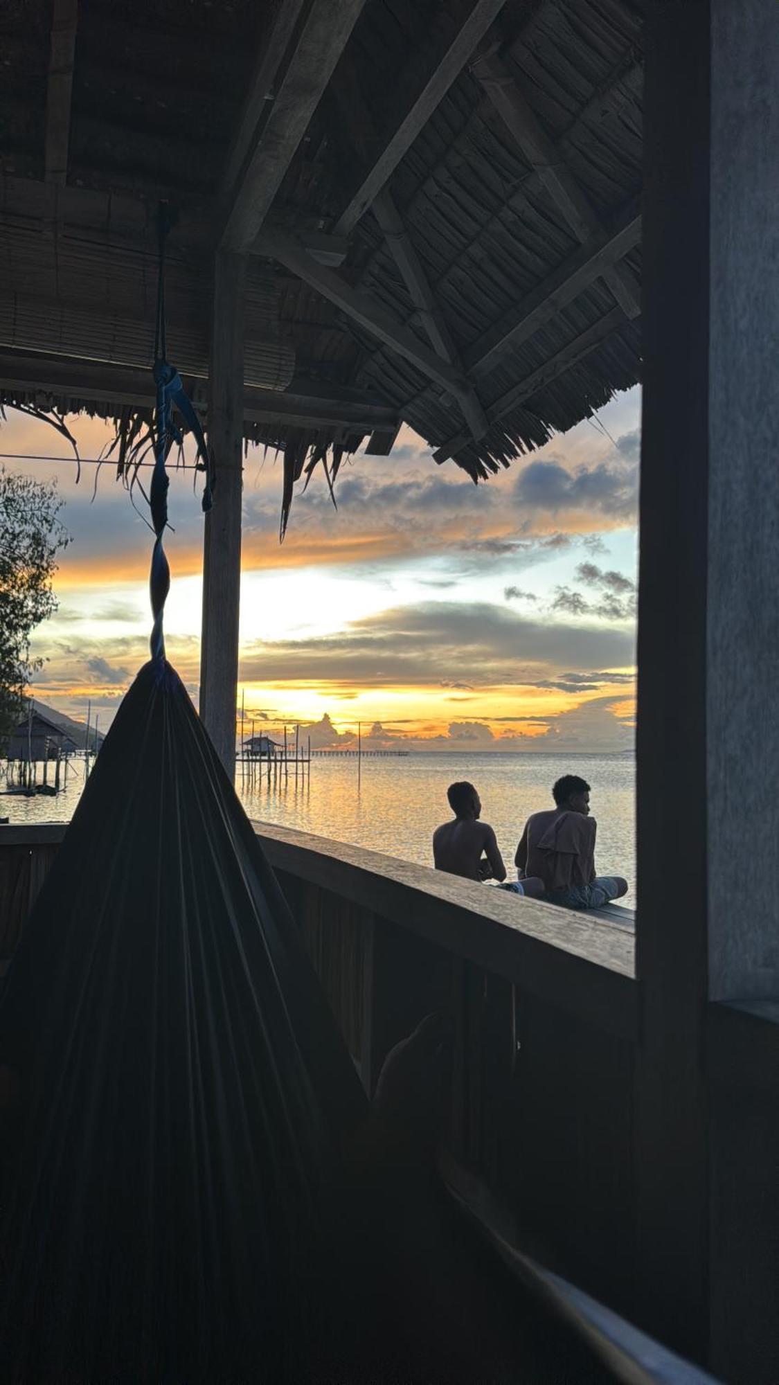 Junior Homestay Kri エクステリア 写真