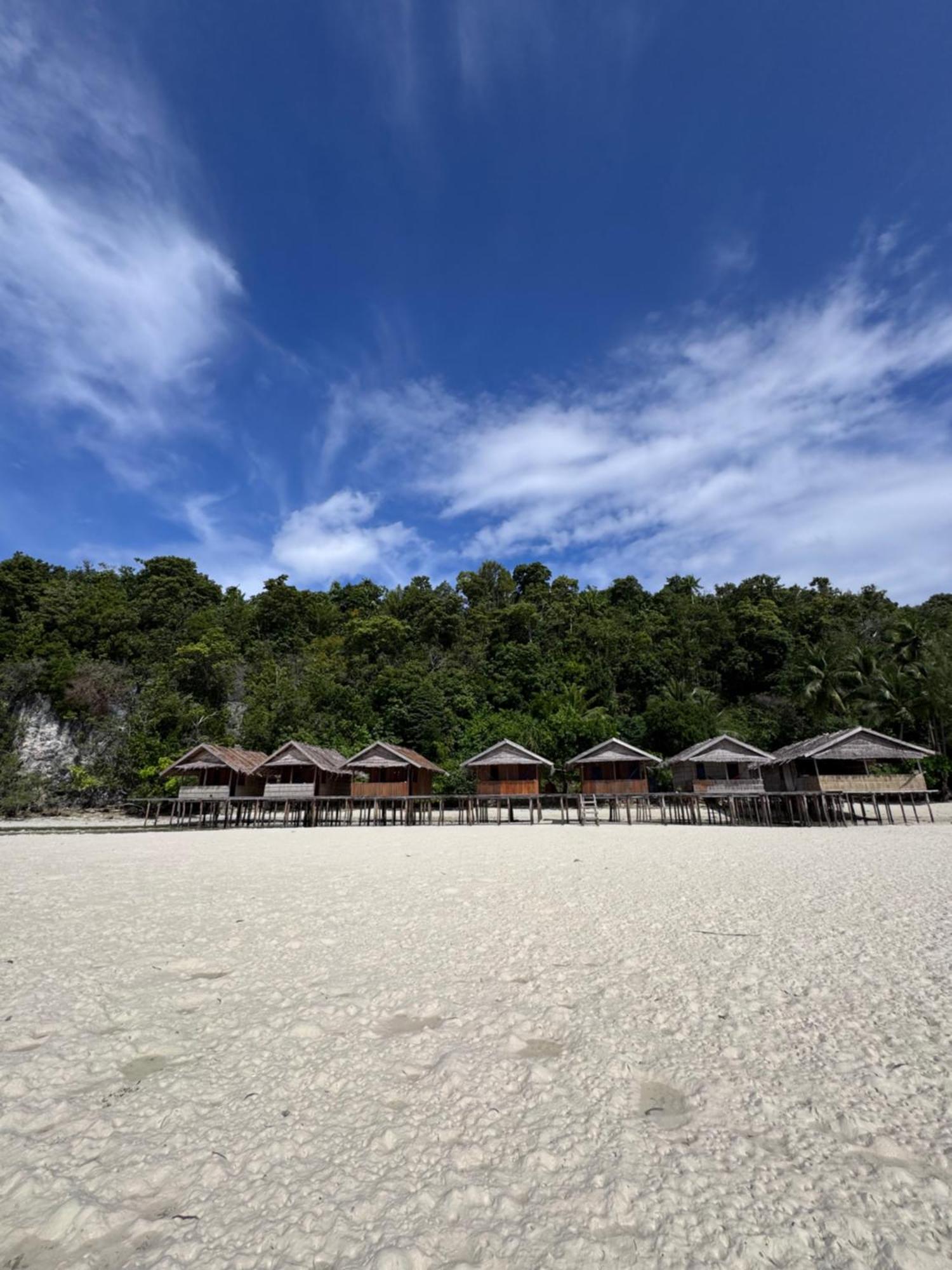 Junior Homestay Kri エクステリア 写真